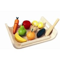 Fruits et légumes assortis en bois